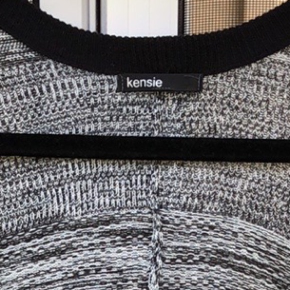 NWOT! - KENSIE Knit Sleeveless Cardigan Sweater Wrap - Picture 2 of 10